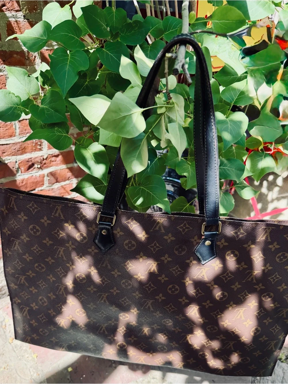 Louis Vuitton All in mm monogram Brown Monogram Canvas Tote with Black Handles - Picture 8 of 9